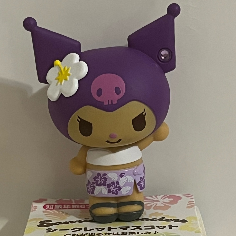 Kuromi Tokonatsu Vacation Tan Figure